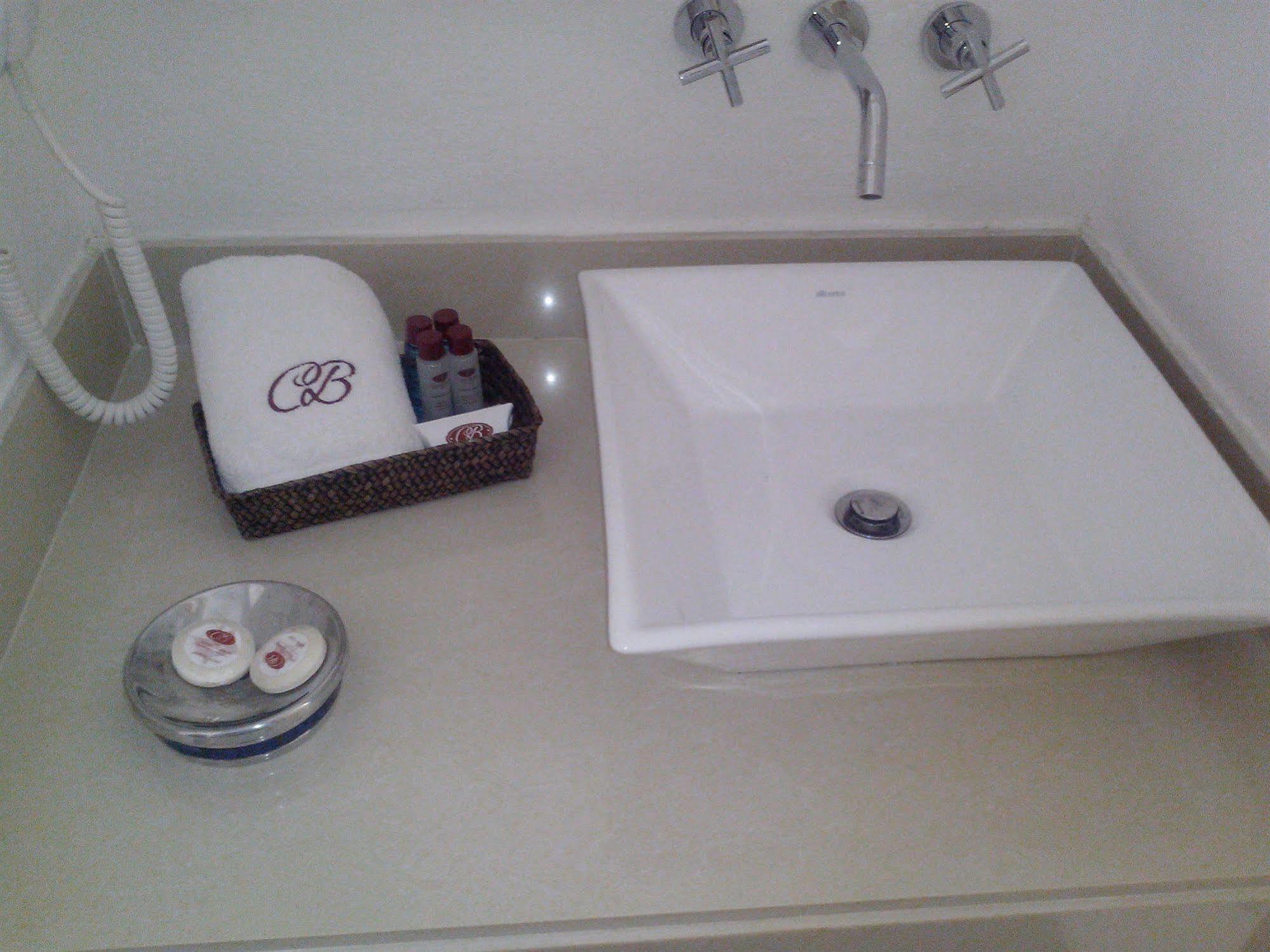 Lombok Hotel & Spa Antes Hotel Casablanca Guaduas Zewnętrze zdjęcie